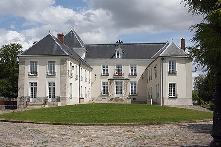 Verneuil l'Étang Mairie 26