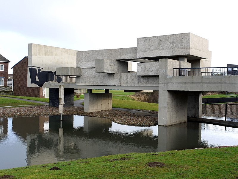 File:Victor Pasmore's 'Apollo Pavilion', Peterlee - geograph.org.uk - 1705684.jpg