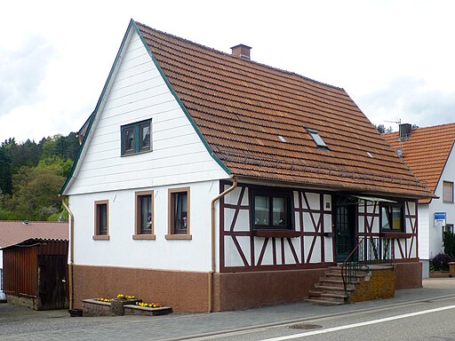 Wahlen (Odenwald), Nibelungenstraße 33