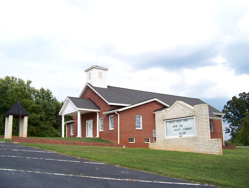 File:White Rock United Methodist Church - panoramio.jpg