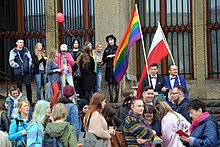 Gay couple (right) at the Queer May festival in Krakow in 2017 02017 0045 Das Queer Mai Festival dient, die Kultur der LGBTQI mit Gemeinschaften in Krakau.jpg