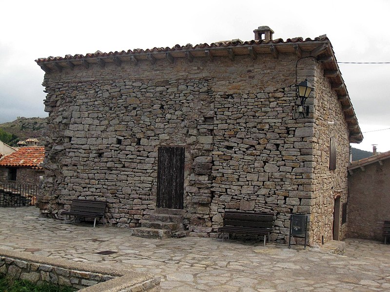 File:190 Castellar de n'Hug, Cal Tòfol.jpg