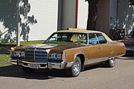 Chrysler New Yorker Brougham Hardtop Sedan (1975)