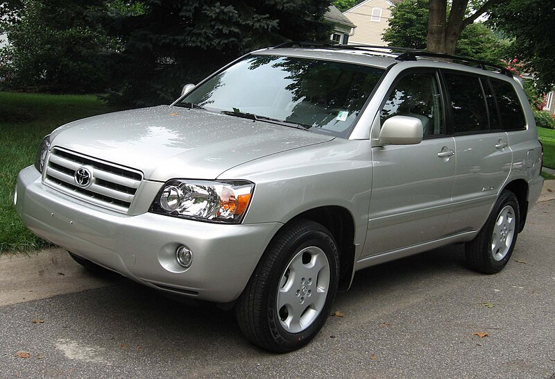 File:2004-2007 Toyota Highlander.jpg