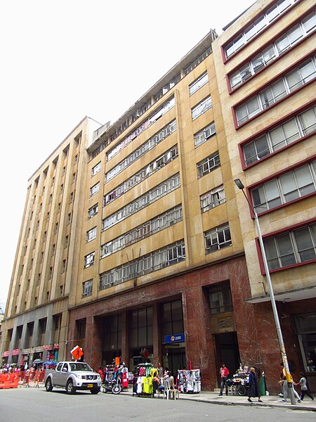 File:2018 Medellín Edificio Banco de Bogotá.jpg