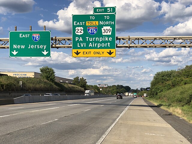 I-78 eastbound at split with US 22 eastbound in Upper Macungie Township