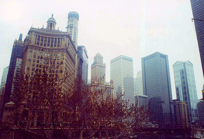 File:360 N. Michigan Avenue, 75 E. Wacker Drive e 35 E. Wacker Drive2.JPG