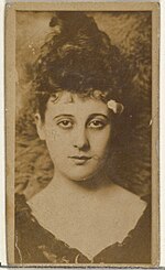 Миниатюра для Файл:Actress with dark hair piled on head, from the Actors and Actresses series (N145-8) issued by Duke Sons &amp; Co. to promote Duke Cigarettes MET DP840871.jpg