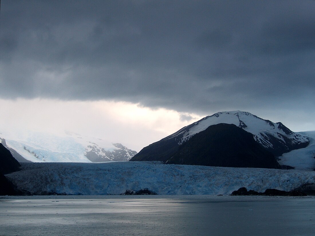 雷克呂斯火山