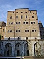 la facciata lato mare disegnata nel 1270 del Palazzo degli Anziani di Ancona