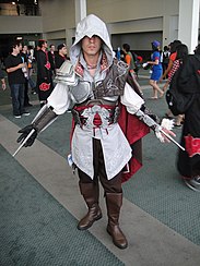 Assassin Mentor Ezio Auditore da Firenze Cosplay Costumes, Assassin Robes  Outfits for Men's and Women's Children's, Assassin's Creed: Revelations