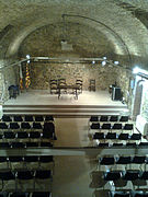 El Saló de Pedra, a l'interior de l'antiga Casa de la Vila