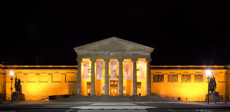 File:Art Gallery of New South Wales at night.jpg