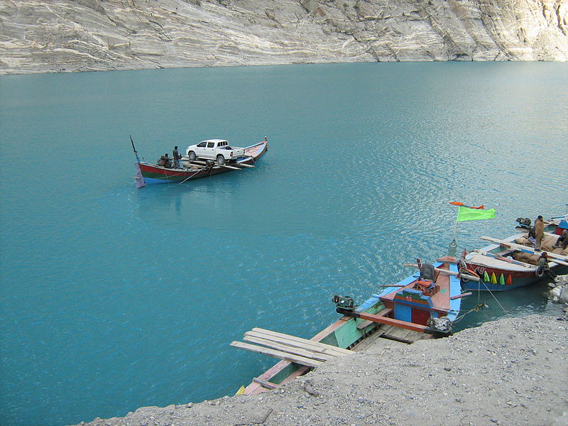 File:Ata Abad lake.JPG