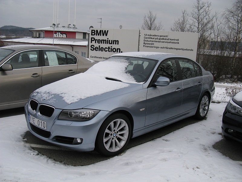 File:BMW 320d E90 (6777409271).jpg