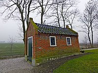 Baarhuisje van de begraafplaats Wierhuizen