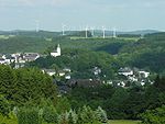 Bad Marienberg, in der Mitte auf der Anhöhe die Ev. Pfarrkirche