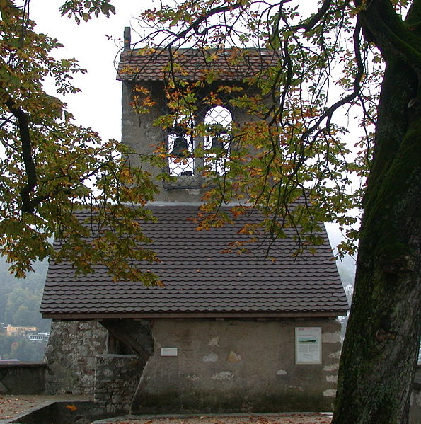 File:Baden - Schlossruine Stein 3.jpg