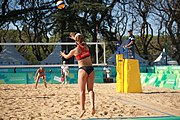 Deutsch: Beachvolleyball bei den Olympischen Jugendspielen 2018; Tag 8, 14. Oktober 2018; Mädchen, Achtelfinale – Bolivien-Puerto Rico 0:2 (18–21/18–21 ) English: Beach volleyball at the 2018 Summer Youth Olympics at 14 October 2018 – Girls Round of 16 – Bolivia-Puerto Rico 0:2 (18–21/18–21 )