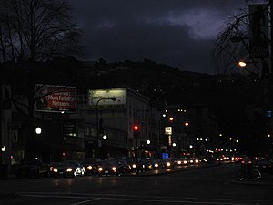 University Avenue at night. Berkeleynight.jpg