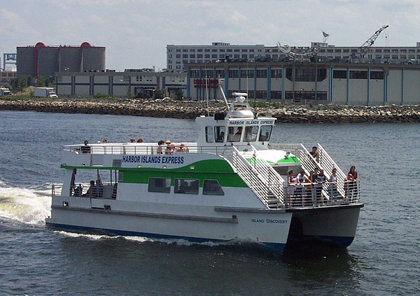 Ferries of the Harbor Islands Express link downtown Boston with some of the islands.