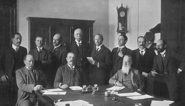 The first Union cabinet