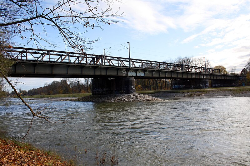 Fájl:Braunauer Eisenbahnbruecke-bjs09-01.jpg