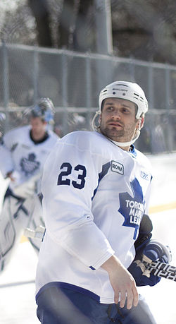 Brett Lebda Trinity Bellwoods Park Toronto 2010.jpg