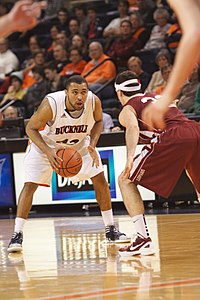 Cameron Ayers - Basket-ball masculin Bucknell.jpg