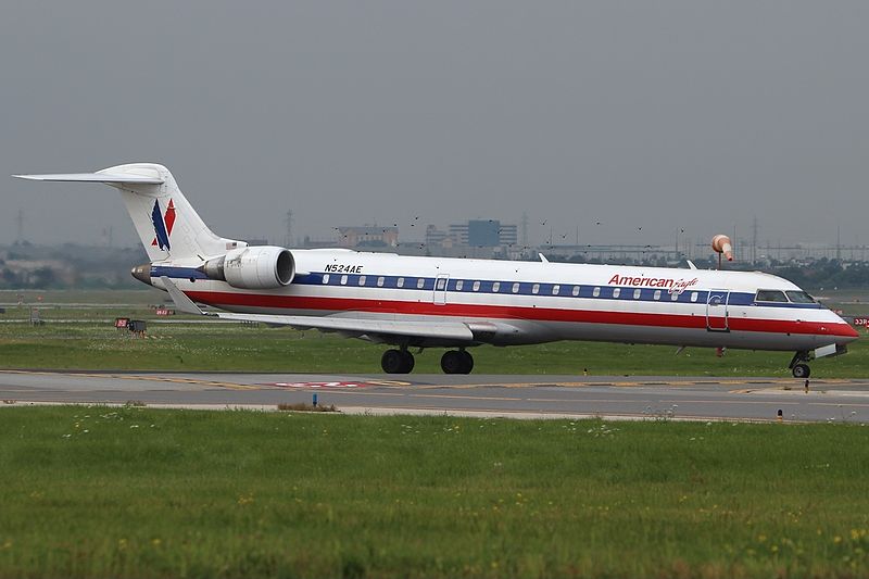 File:Canadair Regional Jet CRJ-701ER American Eagle N524AE, YYZ Toronto, ON (Lester B. Pearson International Airport), Canada PP1382982363.jpg