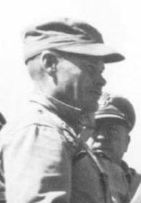 Col. Chesty Puller at Inchon leading 1st Marines