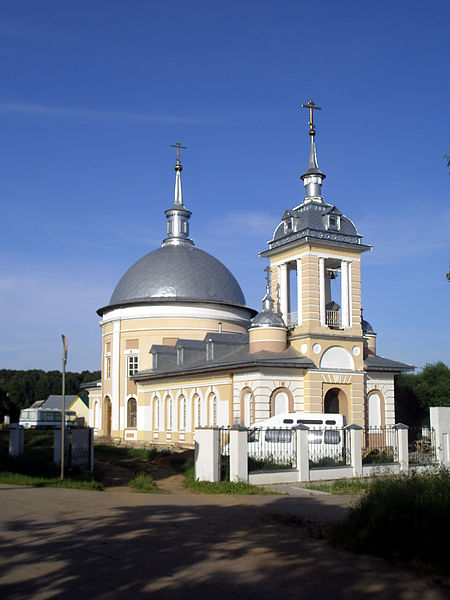 File:Church of the Nativity of Christ (Scheglyatevo) 03.JPG