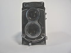 Classic cameras minolta autocord TLR 4 (3368312235).jpg