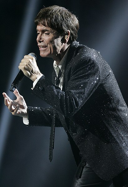 File:Cliff Richard (8455853598).jpg