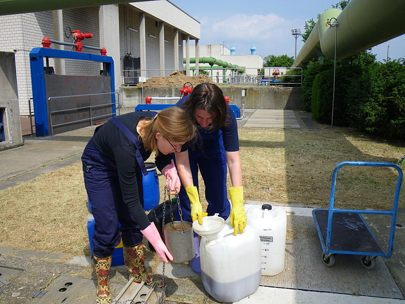 File:Collection of activated sludge with a bucket (5730201636).jpg