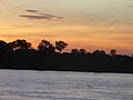 Atardecer en el Río Amazonas en Tabatinga