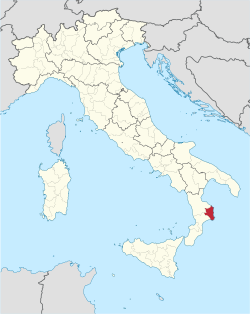 Map highlighting the location of the province of Crotone in Italy