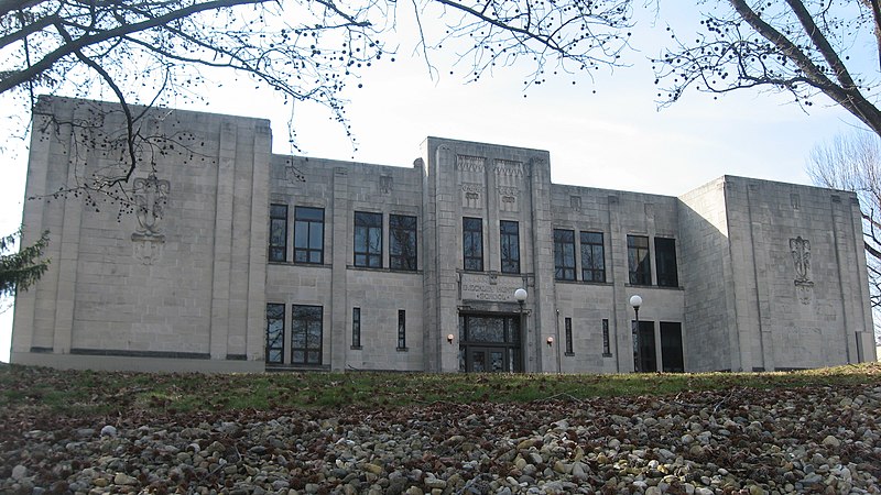 File:D. Eckley Hunter School.jpg