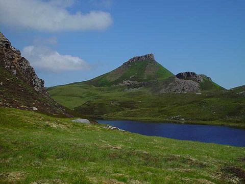 Dùn Caan mountain on Raasay