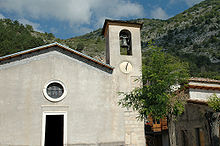 Esterno chiesa Fiamignano.jpg