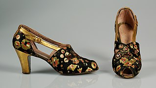 Silk and leather evening shoes, c. 1933.