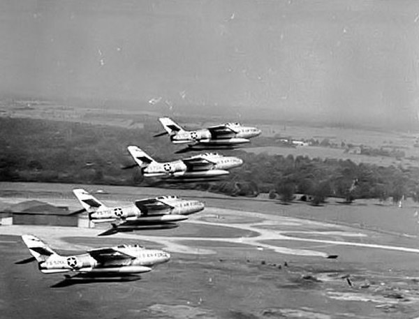 F-84Fs from the 7108th Tactical Wing in formation over Chaumont – 1962. With the end of the Berlin Crisis, these aircraft were reassigned to the 366th