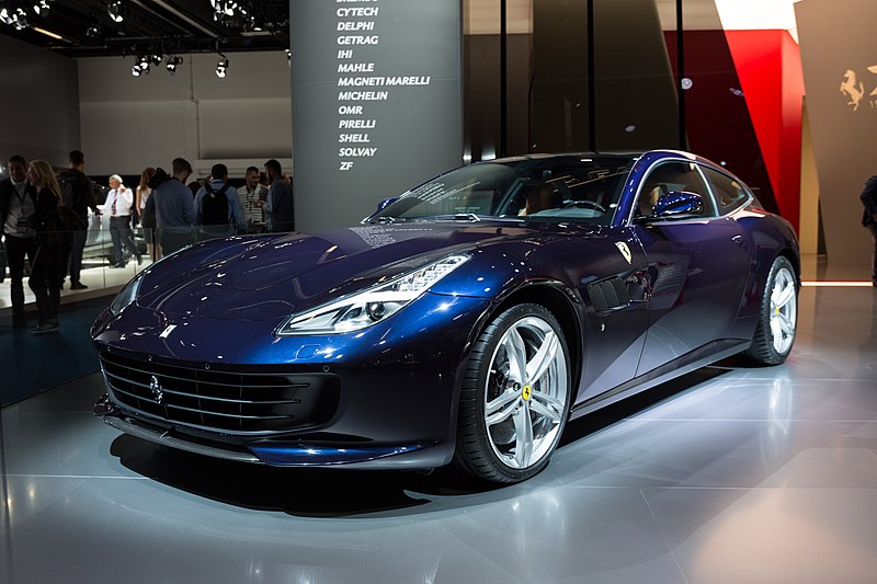 File:Ferrari GTC4Lusso, IAA 2017, Frankfurt (1Y7A3066).jpg