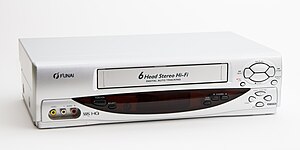 Funai VHS Video recorder 2000s 1.jpg