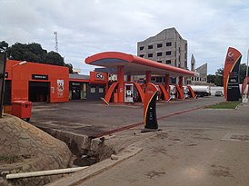 Ghana Oil Company benzinestation voor explosie, Accra, 2013