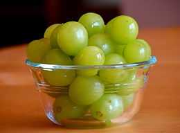Grapes in a bowl.JPG