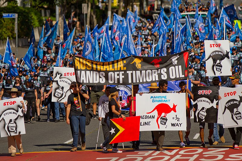 File:Hands off Timorese Oil - Brisbane May Day 2017 parade.jpg