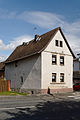 House Wetzlarer Strasse 75 in Giessen-Kleinlinden, from the south.jpg