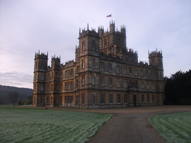 File:Highclere Castle 07.jpg