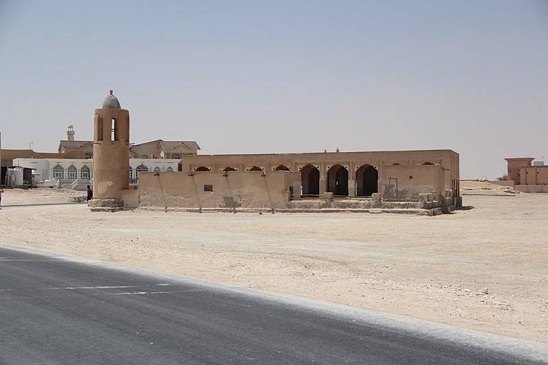 File:Historic Al Thakhira Mosque in 2012.jpg